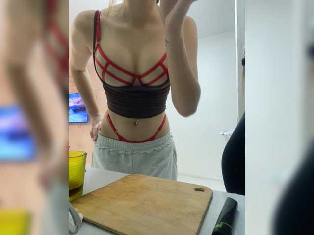 Idź na czacie VikaAndMilana VikaAndMilana