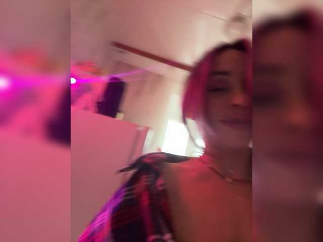 Entra en el chat con el modelo VIP17CoupleDream VIP17CoupleDream