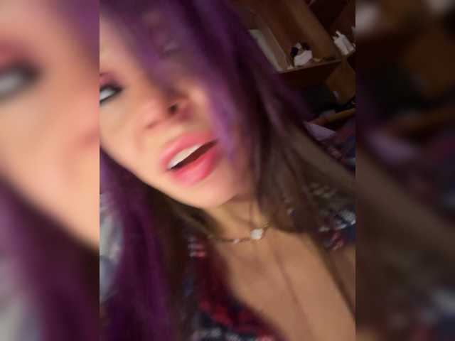 Accedi alla chat con il nickname VIP17CoupleDream VIP17CoupleDream