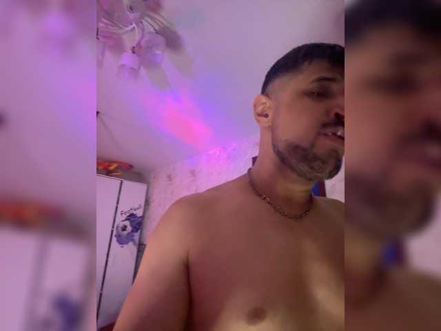 Gratis Live Sexcam mit VIP17CoupleDream VIP17CoupleDream