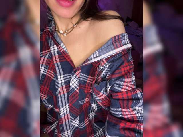 Accedi alla chat con il nickname VIP17CoupleDream VIP17CoupleDream