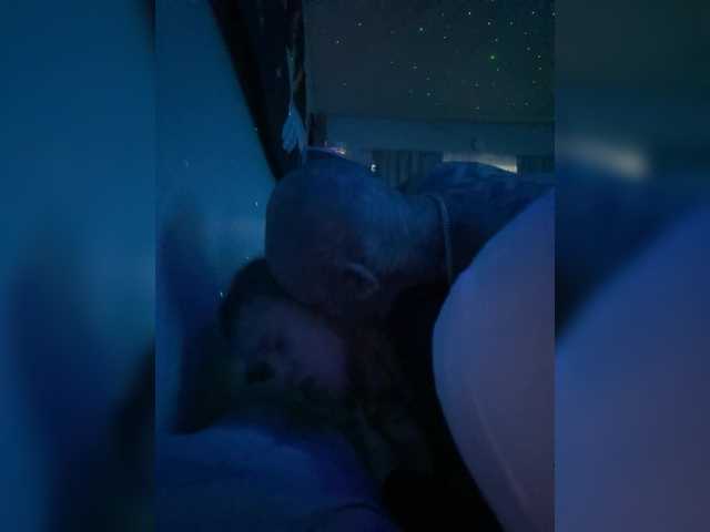 Accedi alla chat con il nickname TattedNConvicted1 TattedNConvicted1