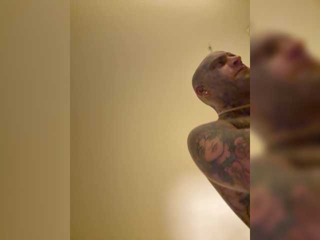 Gratis Live Sexcam mit TattedNConvicted1 TattedNConvicted1