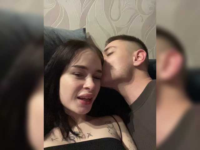 Vai a chattare su IvyAndAlan IvyAndAlan