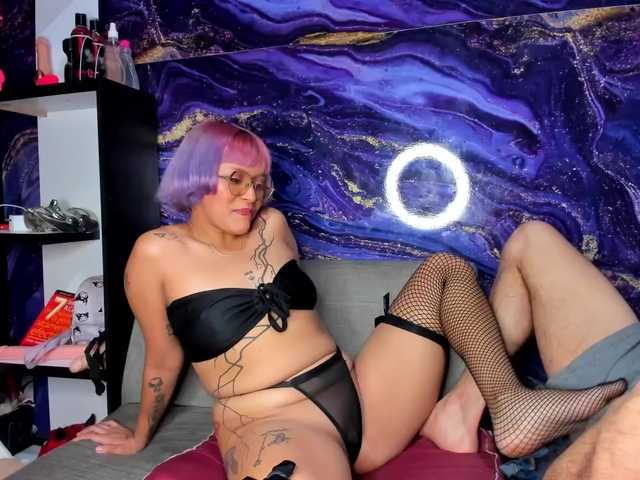 OldmanGoticdestroy Live Cam Chat on BongaCams