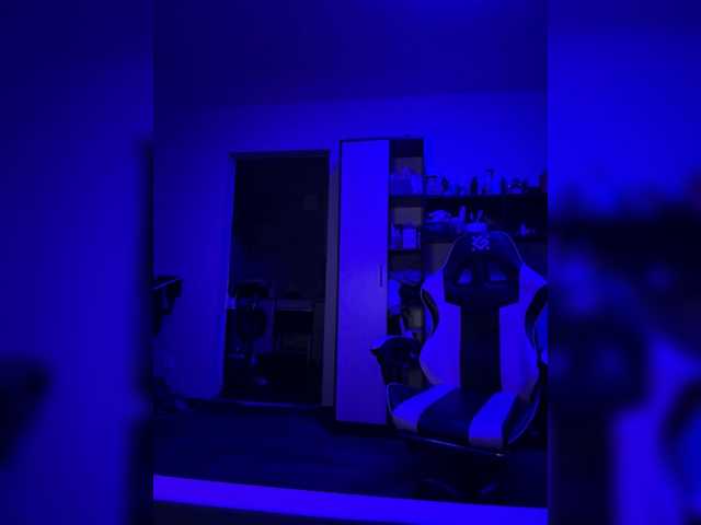 Entrez le videochat erotique avec le
modèle LoveStream69 LoveStream69