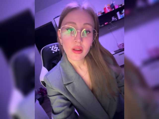 go to chat with LoveStream69