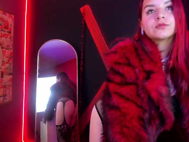 Idź na czacie Sophie-storm Sophie-storm