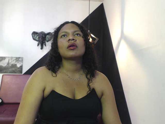 KeiraLuna Live Cam on BongaCams