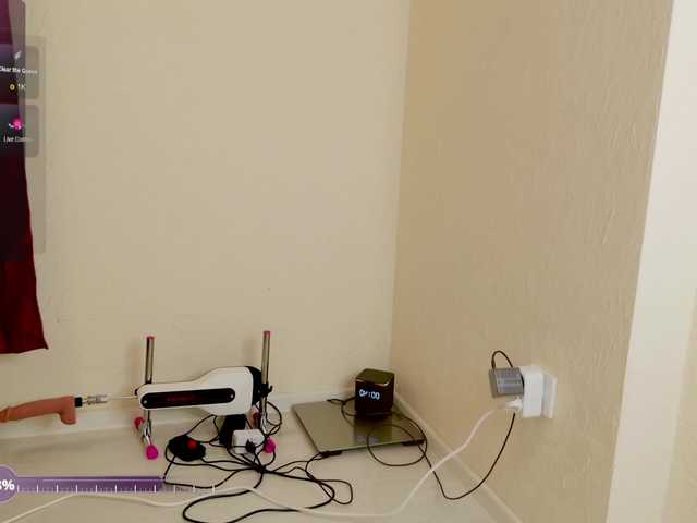 Entra en el chat con el modelo Amellika Amellika