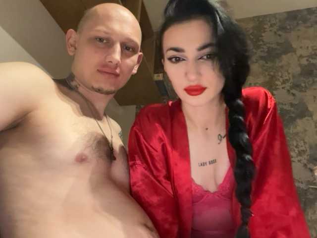 Gratis Live Sexcam mit Dark-Luna Dark-Luna