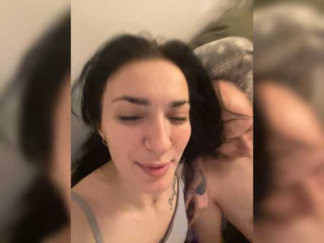 Vai a chattare su Dark-Luna Dark-Luna