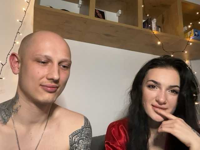 Accedi alla chat con il nickname Dark-Luna Dark-Luna