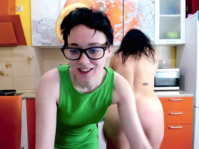 Entra en el chat con el modelo VikixEricka VikixEricka