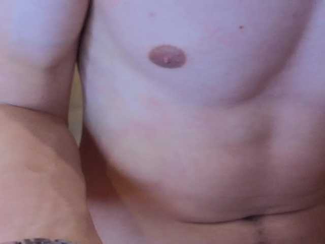 Entra en el chat con el modelo Kent-mod Kent-mod