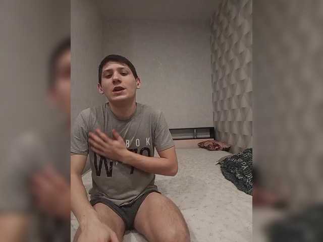 Accedi alla chat con il nickname VOLKAIDA VOLKAIDA