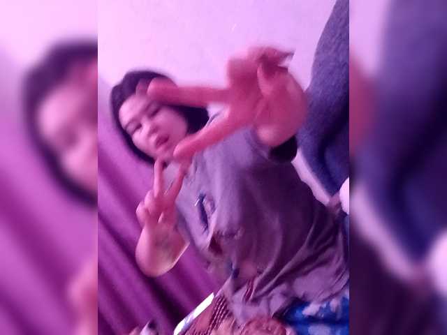 go to chat with 2Lesbians