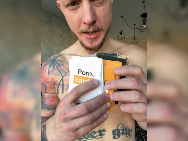 Vai a chattare su Jack-Alice Jack-Alice