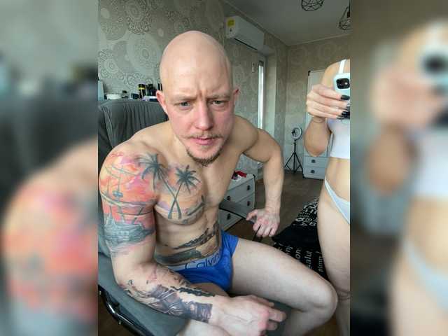 Vai a chattare su Jack-Alice Jack-Alice