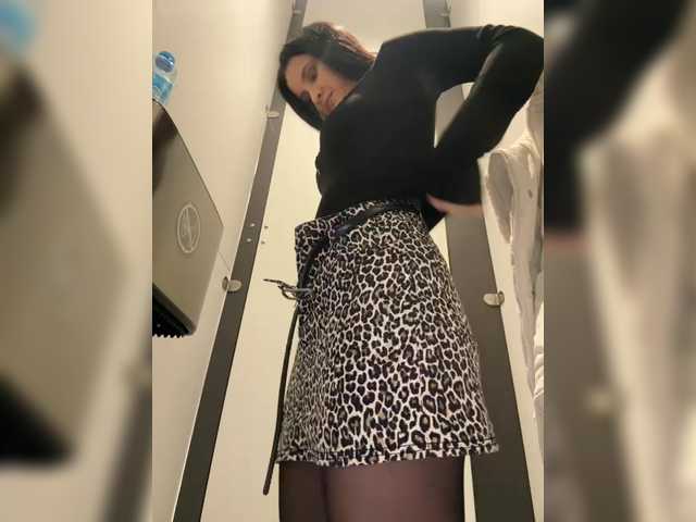 Vai a chattare su EvaRoughe EvaRoughe