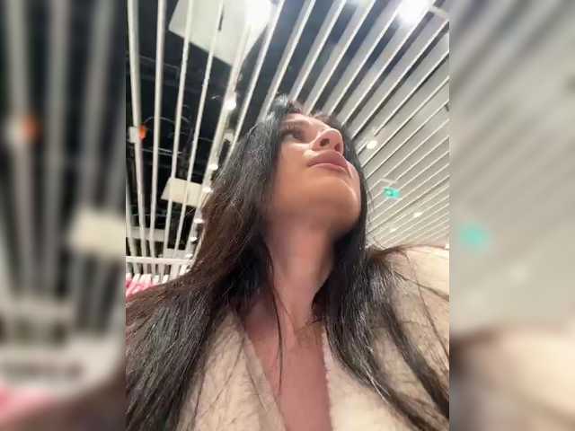 Entrez le videochat erotique avec le
modèle EvaRoughe EvaRoughe