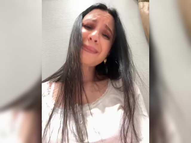 Accedi alla chat con il nickname EvaRoughe EvaRoughe