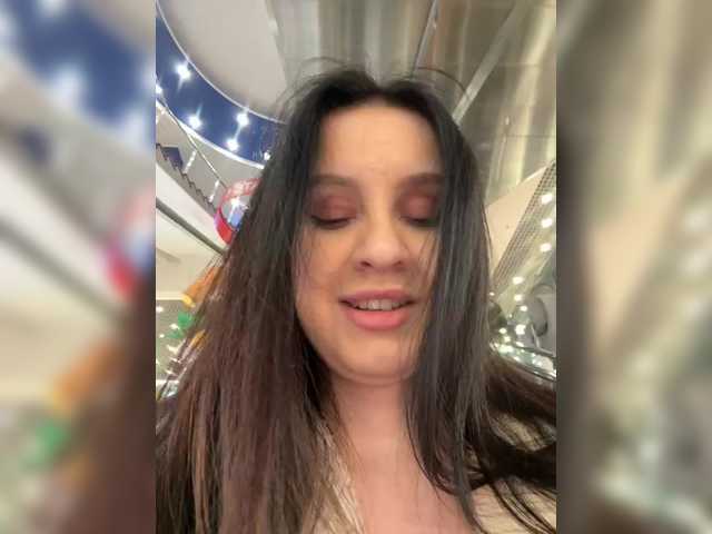 EvaRoughe sohbetine git EvaRoughe