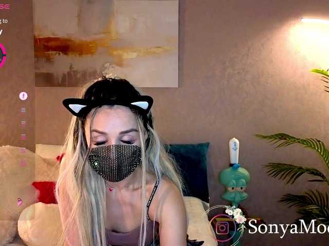 Vai a chattare su Sonya-Love Sonya-Love