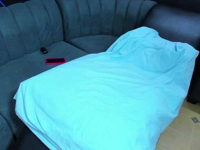 Vai a chattare su playsgirlhot playsgirlhot