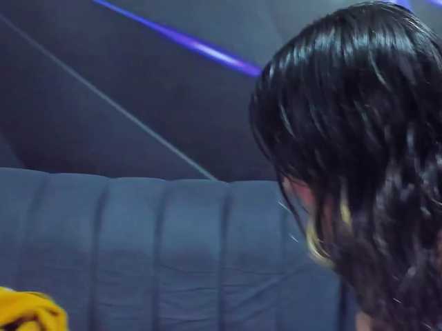 Vai a chattare su playsgirlhot playsgirlhot