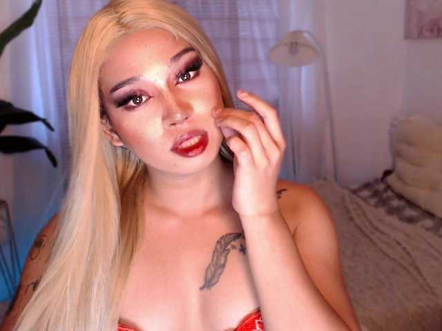 WomanOfYourDreams69