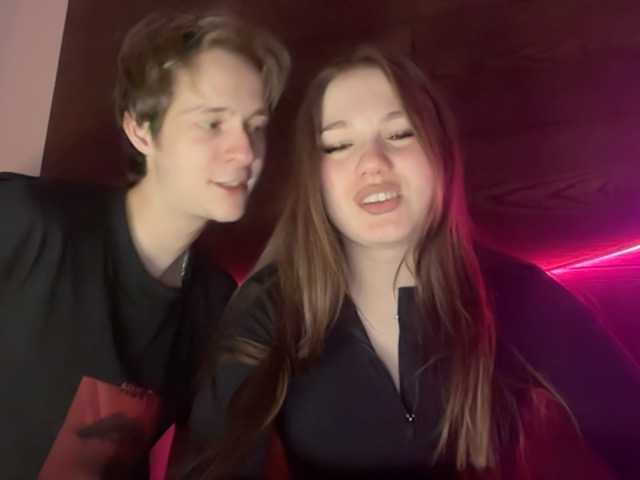 Entrez le videochat erotique avec le
modèle titsDestroy2007 titsDestroy2007