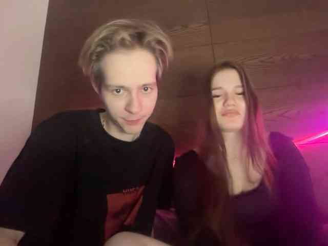 titsDestroy2007's Sexcam