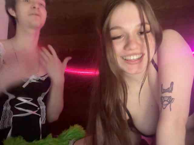 titsDestroy2007's Sexcam