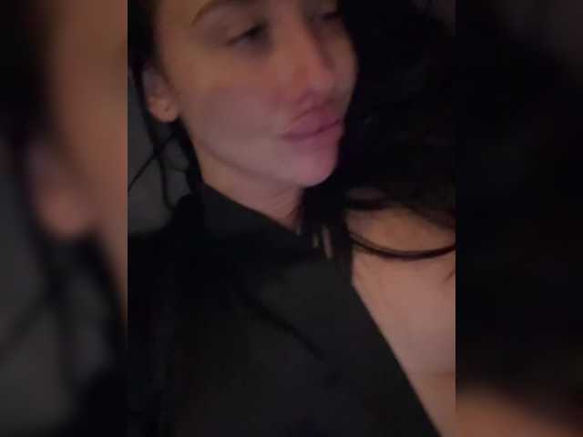 Entrez le videochat erotique avec le
modèle SAINTDP SAINTDP