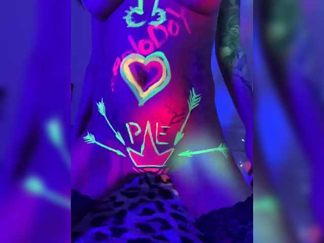 Vai a chattare su Dami-Marya Dami-Marya