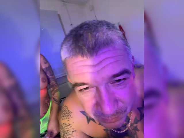 Vai a chattare su Dami-Marya Dami-Marya