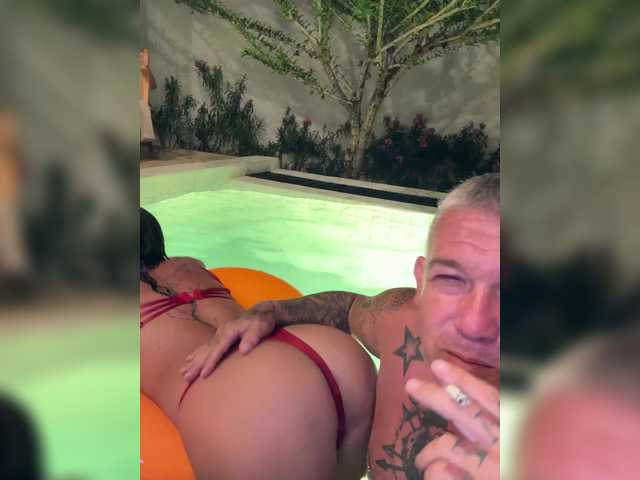 Entra en el chat con el modelo Dami-Marina Dami-Marina