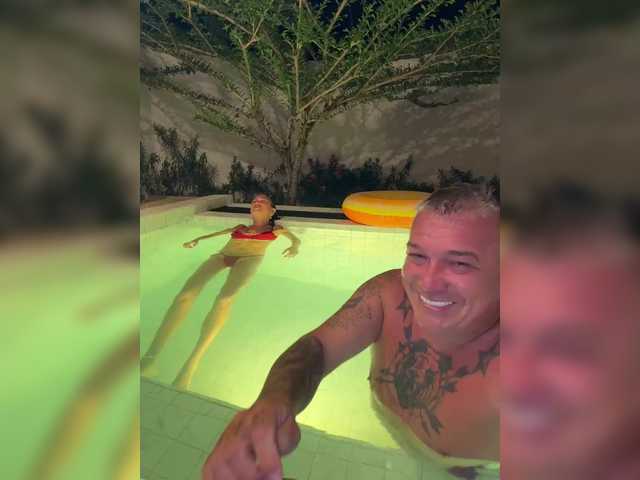 Vai a chattare su Dami-Marina Dami-Marina