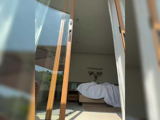 Gratis Live Sexcam mit Dami-Marina Dami-Marina