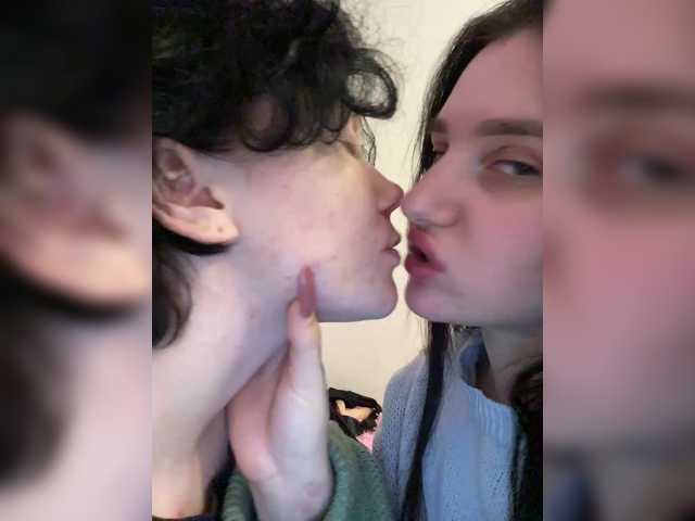 Gratis Live Sexcam mit PinkyPai PinkyPai