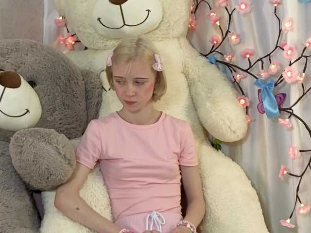 Gratis Live Sexcam mit ViollaDream ViollaDream