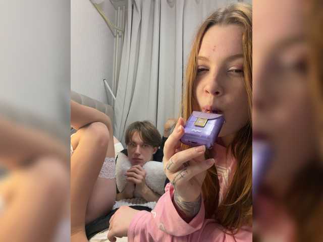 Entra en el chat con el modelo shawarmaanddoner shawarmaanddoner