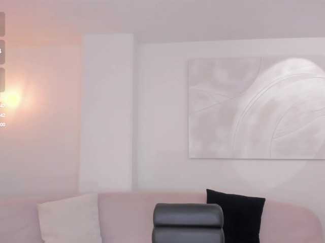 Vai a chattare su VenusClaire VenusClaire