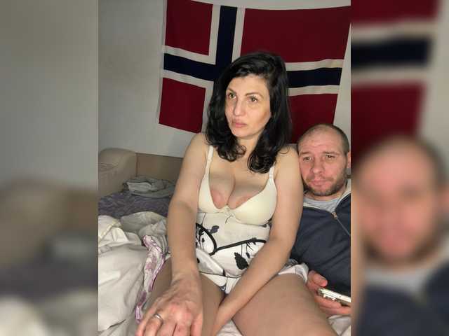 Entra en el chat con el modelo Marusa345 Marusa345