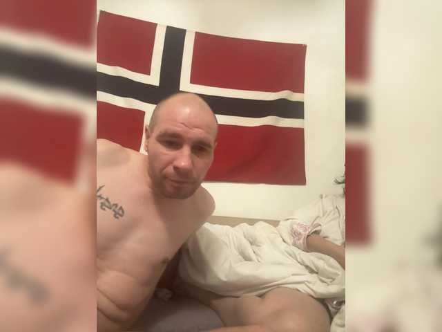 Entra en el chat con el modelo Irina423 Irina423