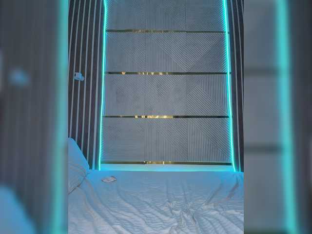 Entra en el chat con el modelo AlexaRays AlexaRays