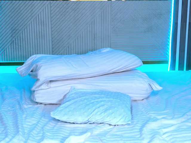 Vai a chattare su AlexaRayS AlexaRayS