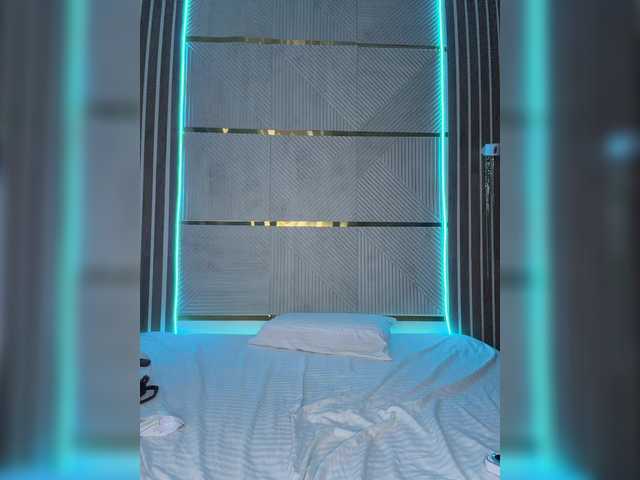 Entrez le videochat erotique avec le
modèle AlexaRays AlexaRays