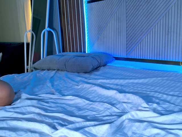 go to chat with AlexaRays